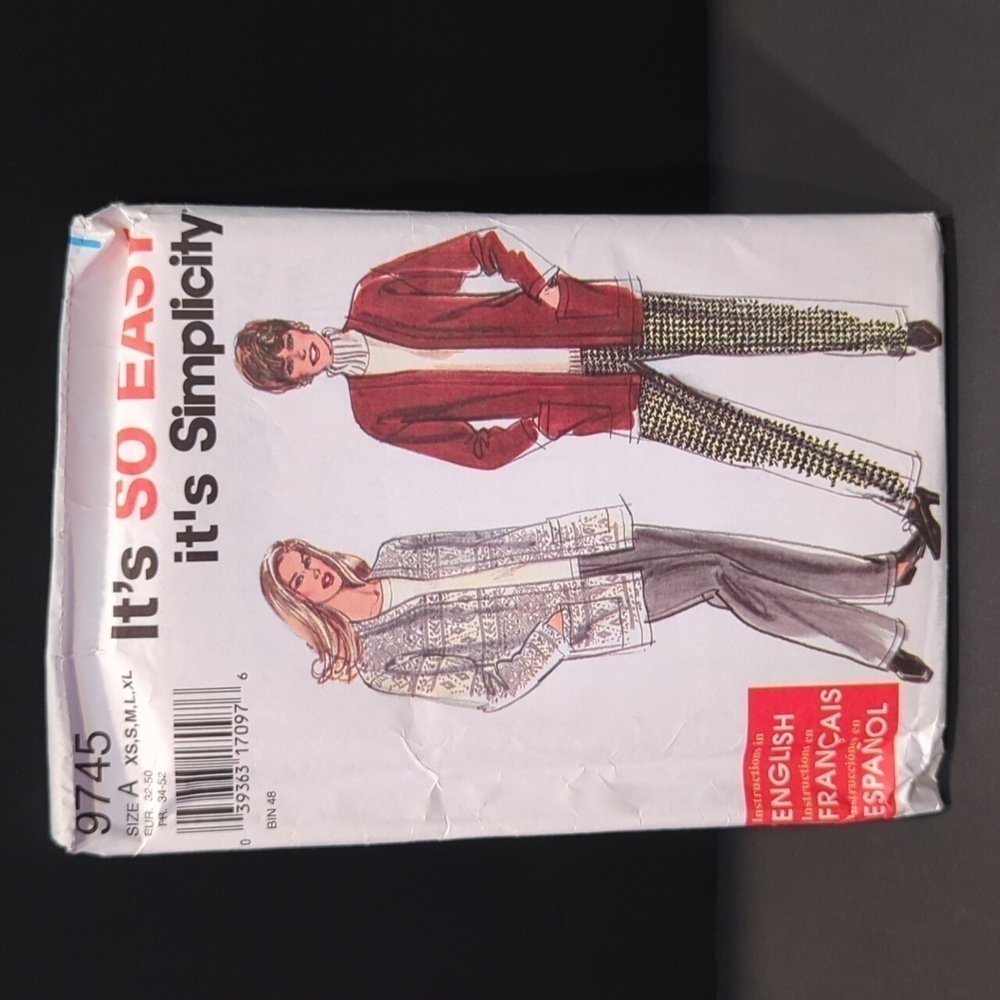 Simplicity 9745 Size A (XS-XL) Uncut Sewing Pattern